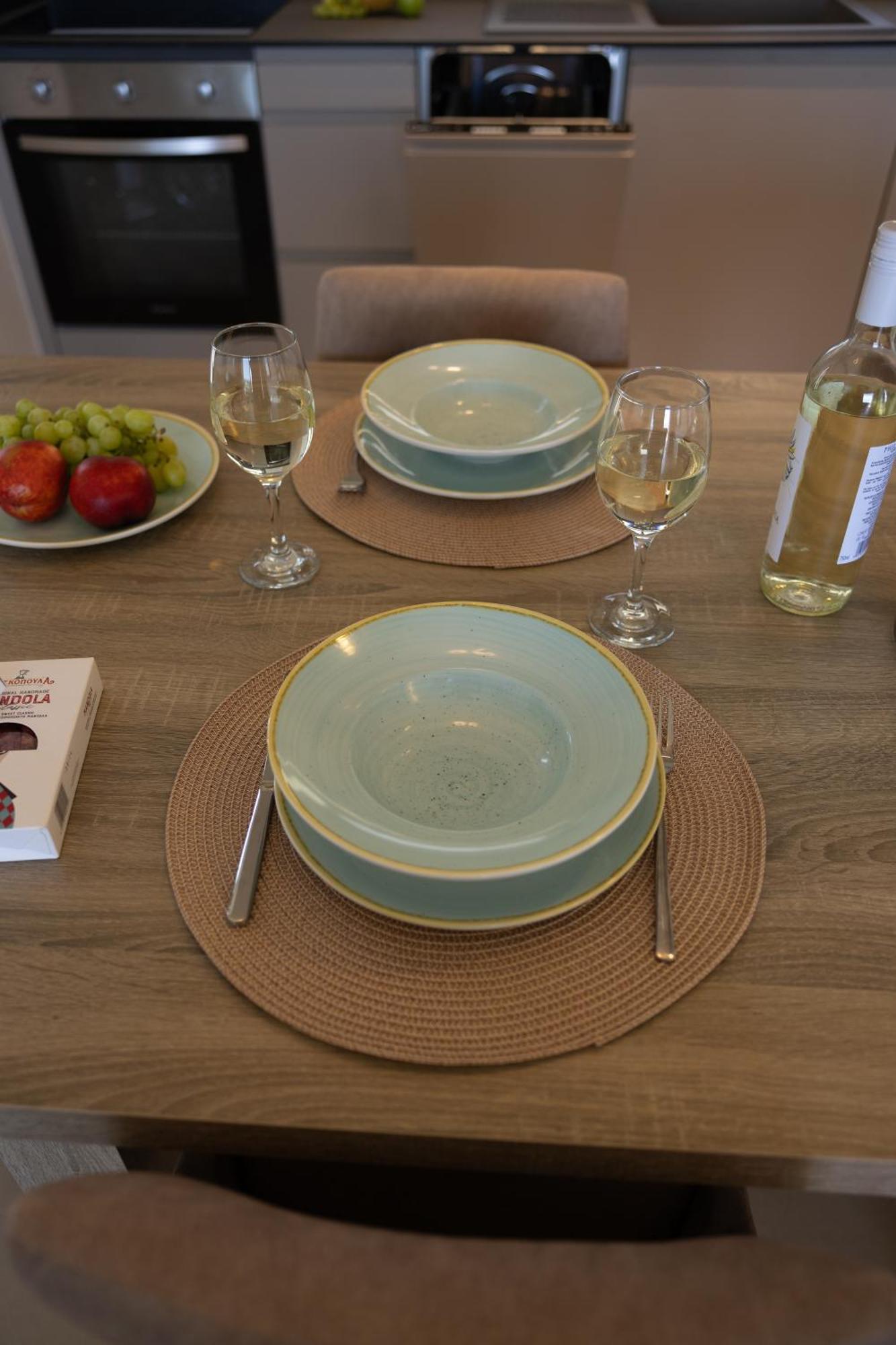 Gem Luxury Sea View * Karavádhos