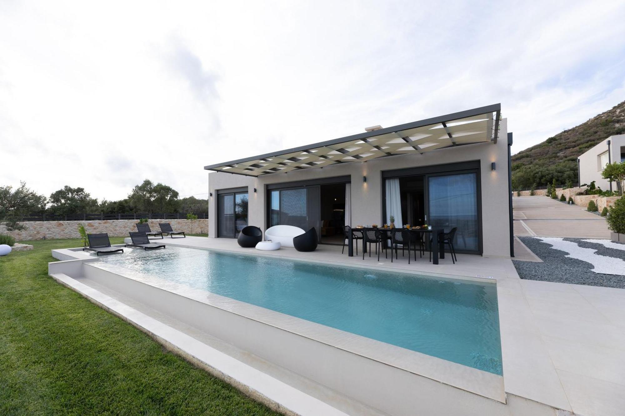 Villa Gem Luxury Sea View Karavádhos