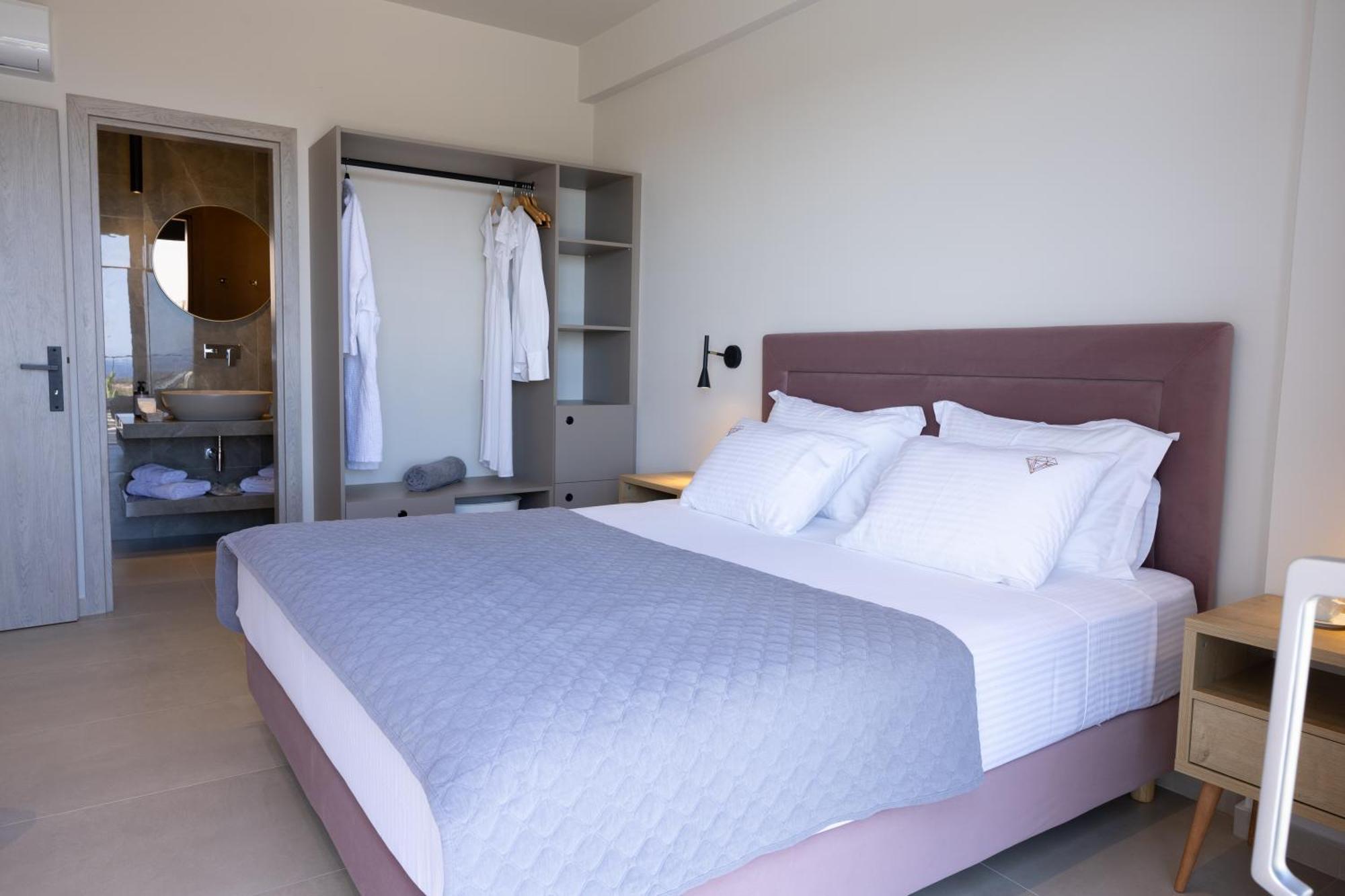 Gem Luxury Sea View Villa
